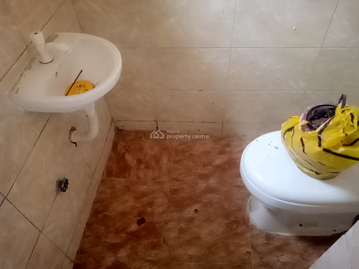 a Fully Serviced 3 Bedroom Flat, Osapa, Lekki, Lagos, Flat / Apartment for Rent