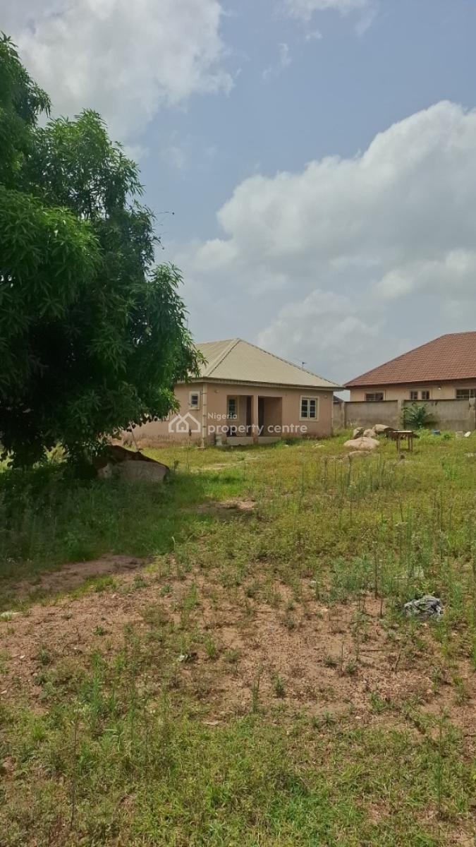 Prime Land Measuring 1421 Sqm, Alagbaka Gra, Akure, Ondo, Land for Sale