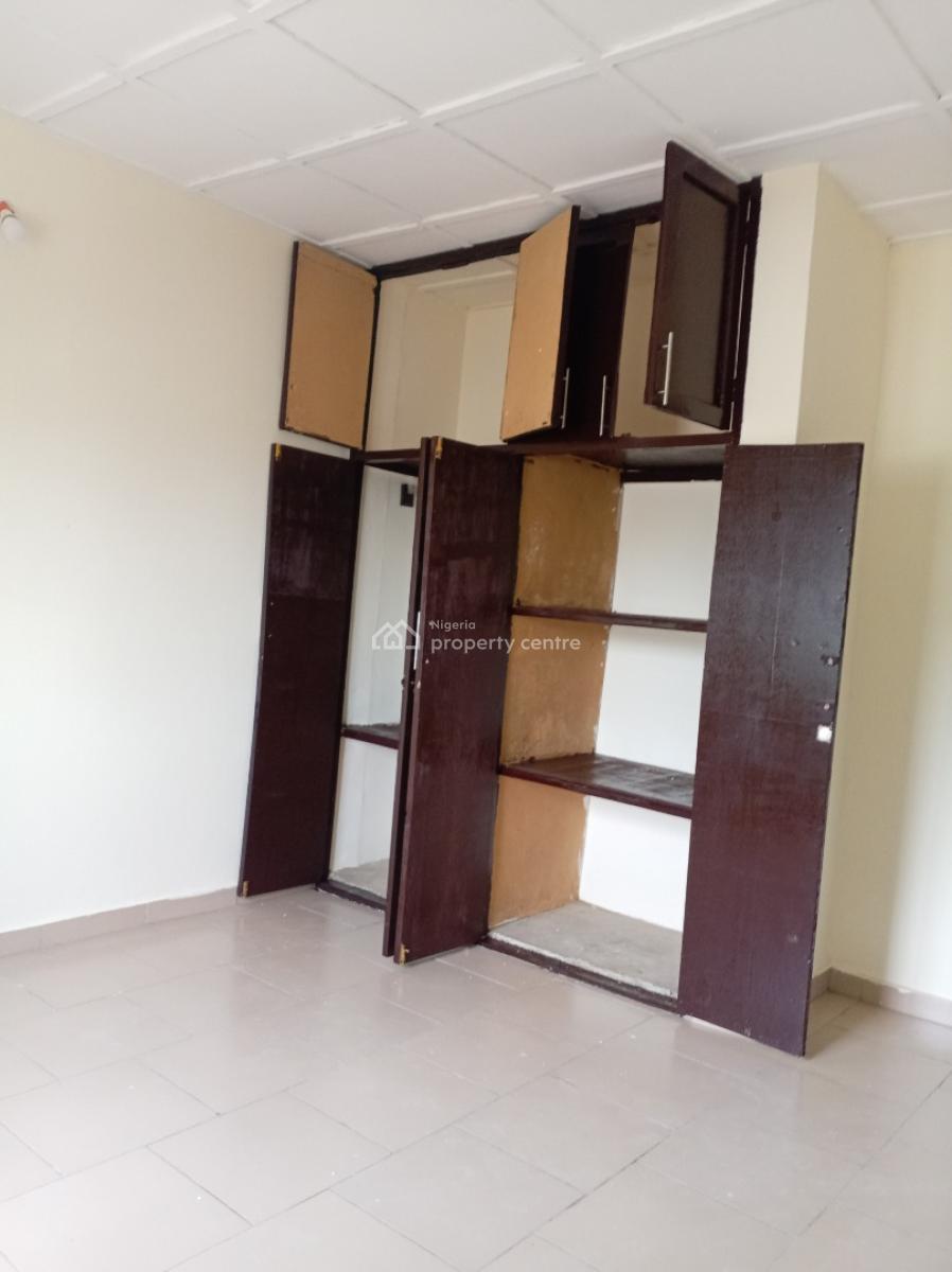 a Luxury 3 Bedroom Flat. Upstairs, Unity Estate, Badore, Ajah, Lagos, Flat / Apartment for Rent