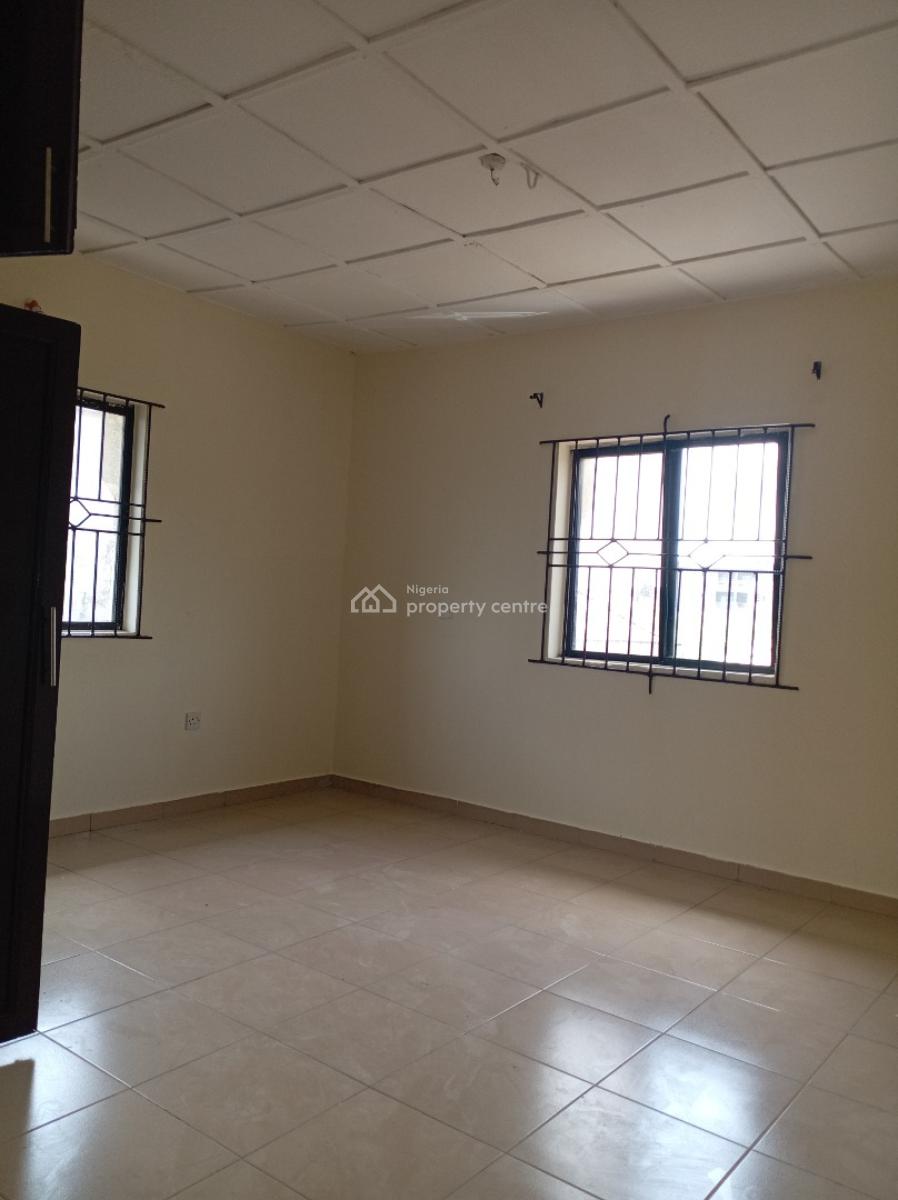 a Luxury 3 Bedroom Flat. Upstairs, Unity Estate, Badore, Ajah, Lagos, Flat / Apartment for Rent