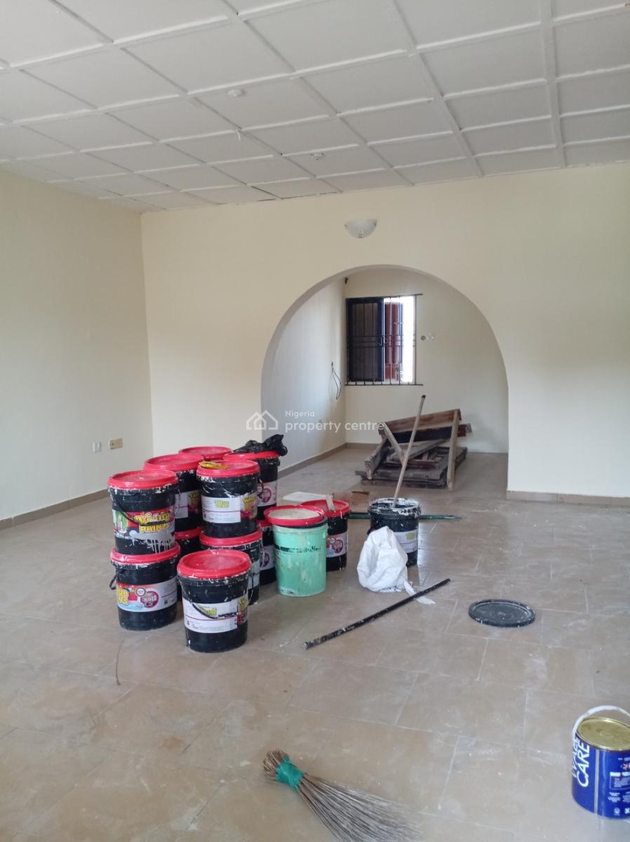 a Luxury 3 Bedroom Flat. Upstairs, Unity Estate, Badore, Ajah, Lagos, Flat / Apartment for Rent