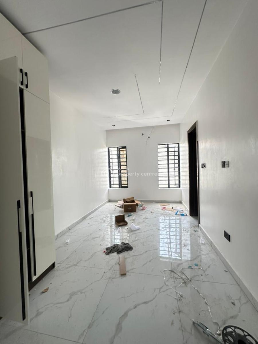 Very Spacious 2 Bedroom Apartment with Gym and Elevator, Ikate, Lekki, Lagos, House for Sale