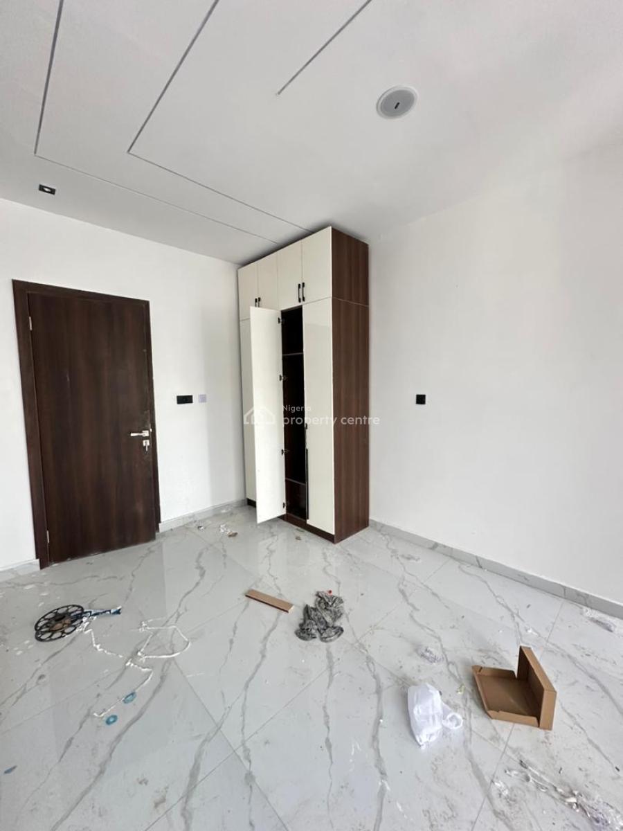 Very Spacious 2 Bedroom Apartment with Gym and Elevator, Ikate, Lekki, Lagos, House for Sale