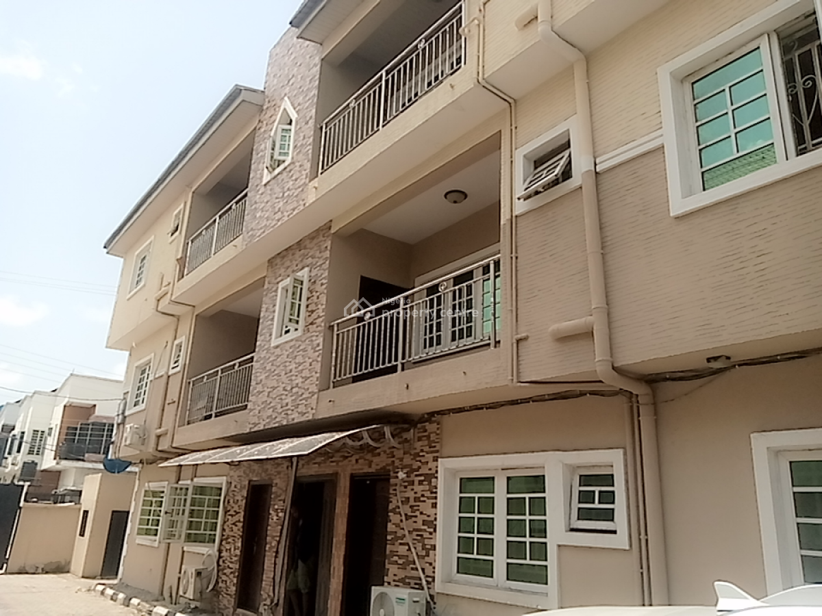 a Neatly and Massively Built 2 Bedroom Flat, Osapa, Lekki, Lagos, Flat / Apartment for Rent