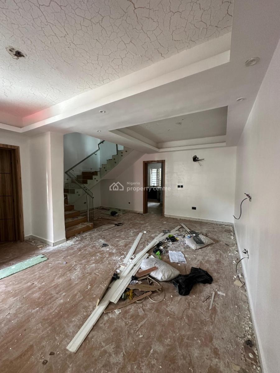 4 Bedroom Duplex, Lekki Phase 1, Lekki, Lagos, Terraced Duplex for Rent