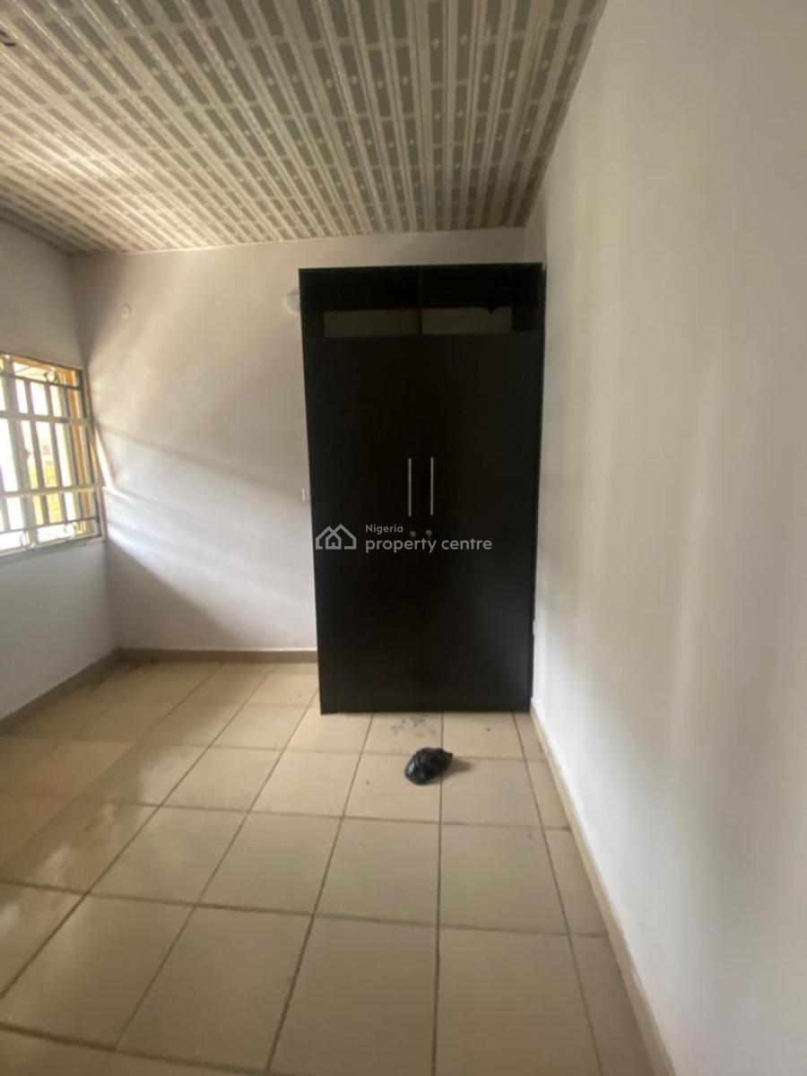 Exquisite 3 Bedroom Apartment, Ilasan, Lekki, Lagos, Flat / Apartment for Rent
