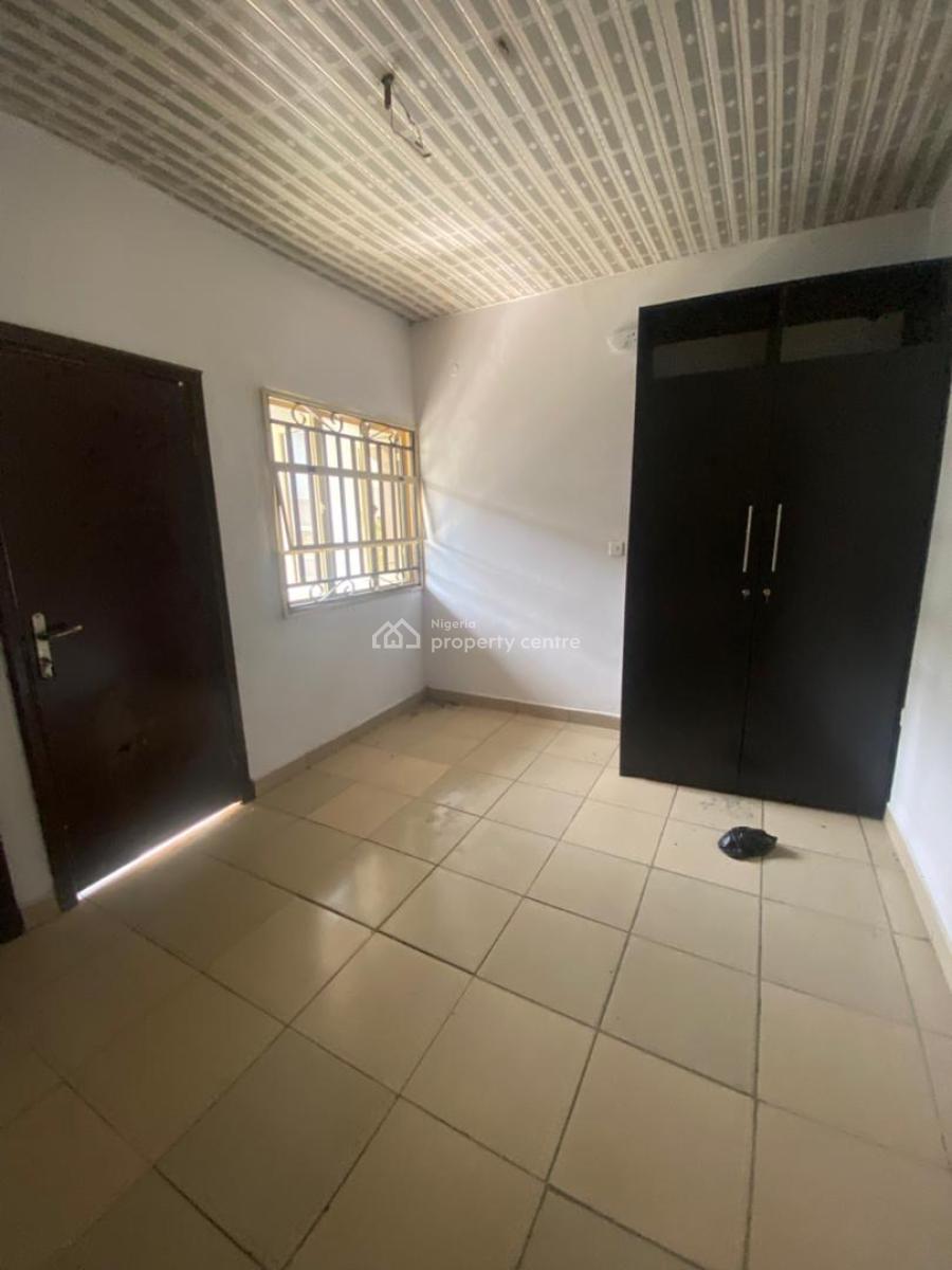 Exquisite 3 Bedroom Apartment, Ilasan, Lekki, Lagos, Flat / Apartment for Rent