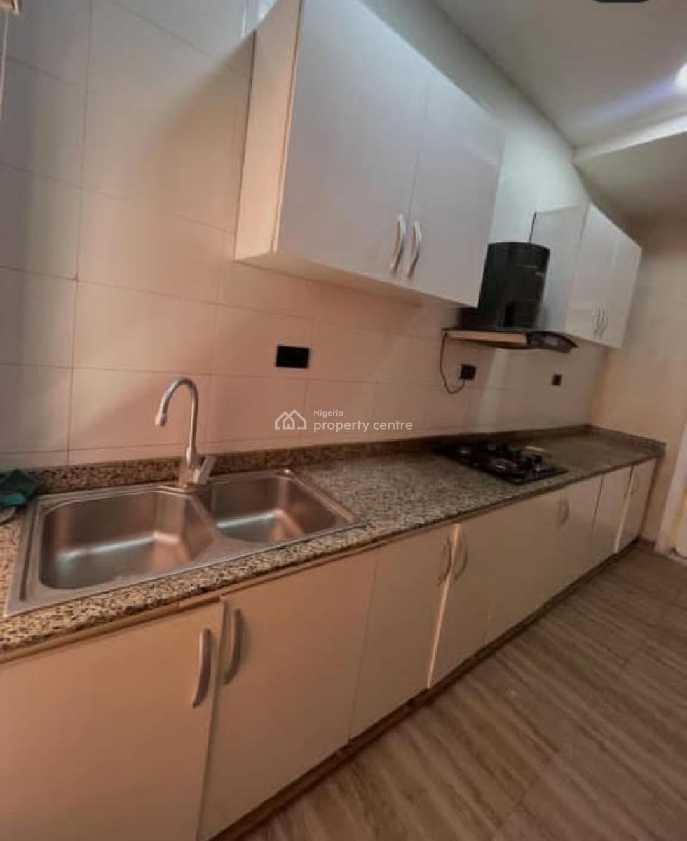 Luxurious 2 Bedroom Apartment, Off Freedom Way, Lekki, Lagos, Flat / Apartment for Rent