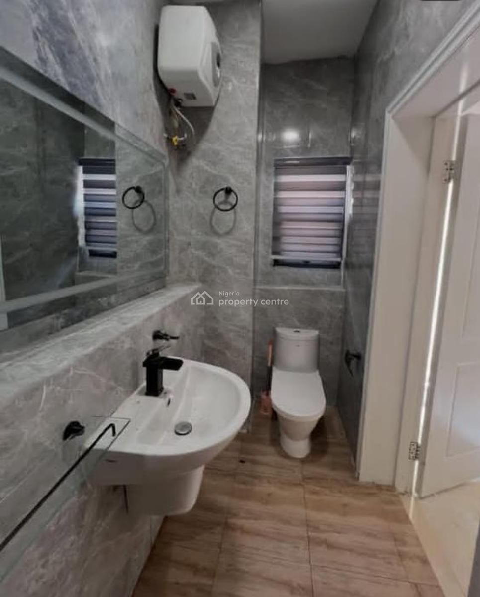 Luxurious 2 Bedroom Apartment, Off Freedom Way, Lekki, Lagos, Flat / Apartment for Rent