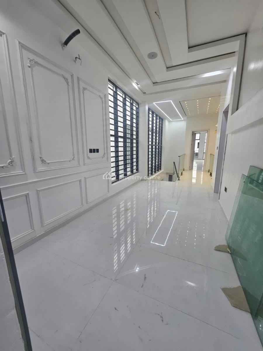 Luxury 5 Bedroom Duplex with Bq, The Property Located Within Chevron Inside an Estate, Lekki, Lagos, Detached Duplex for Sale