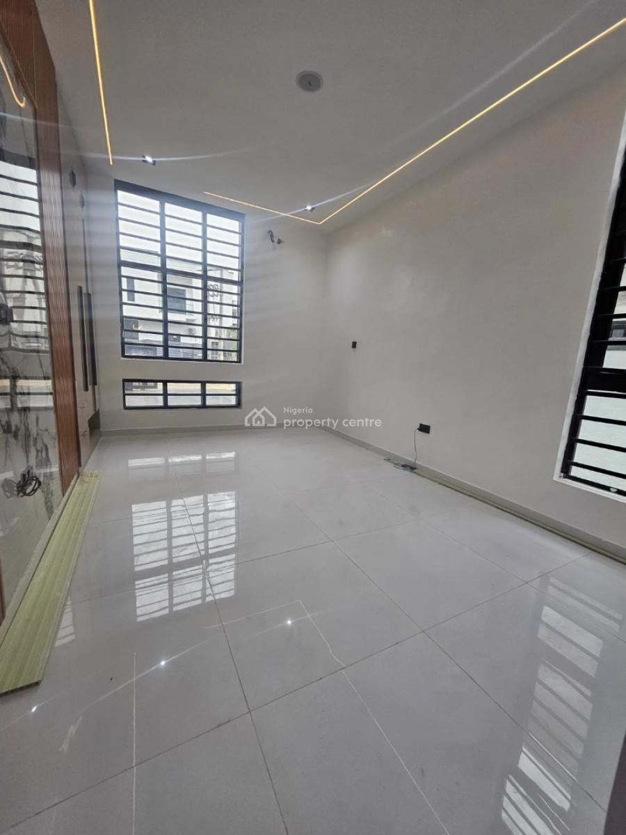 Luxury 5 Bedroom Duplex with Bq, The Property Located Within Chevron Inside an Estate, Lekki, Lagos, Detached Duplex for Sale