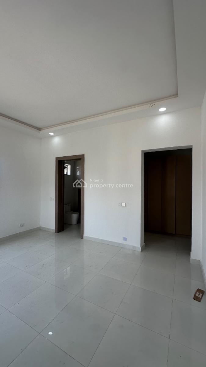 2 Bedroom Apartment, Lekki Phase 1, Lekki, Lagos, Flat / Apartment for Rent