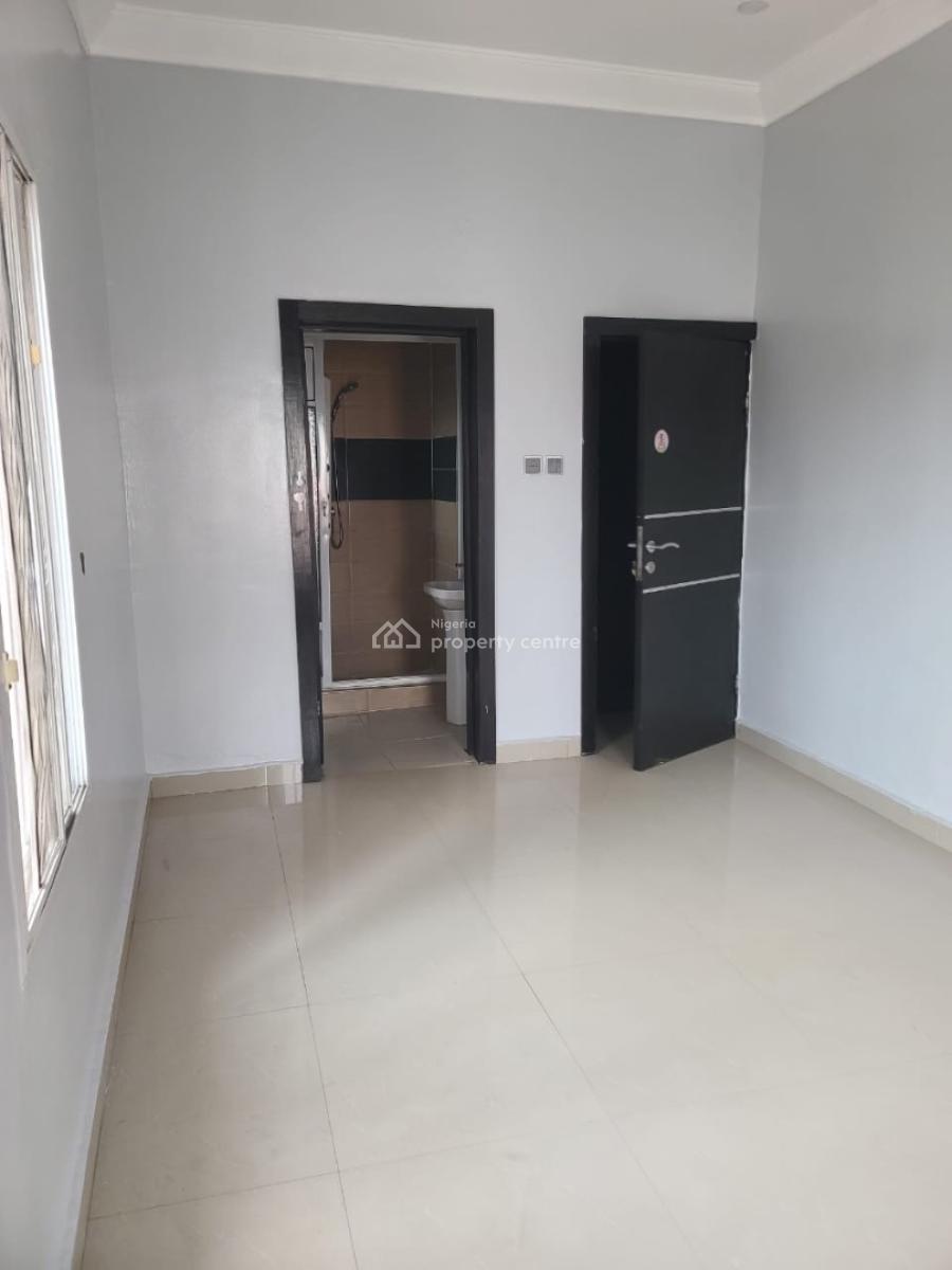 Lovely 4 Bedroom Terrace Duplex, Gra Phase 2, Magodo, Lagos, Terraced Duplex for Rent