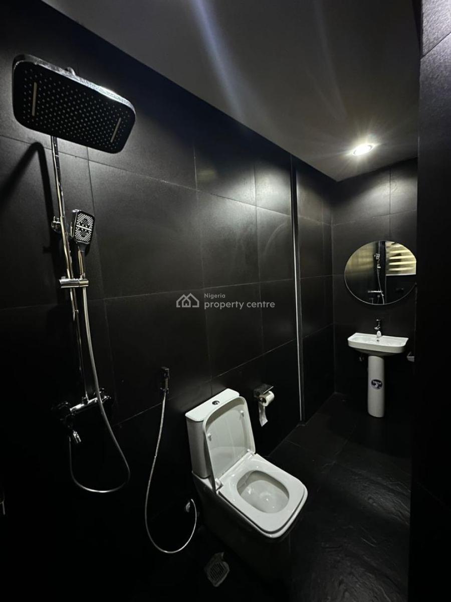 Luxury 1 Bedroom Apartment, Off Adetokunbo, Wuse 2, Abuja, Flat / Apartment Short Let