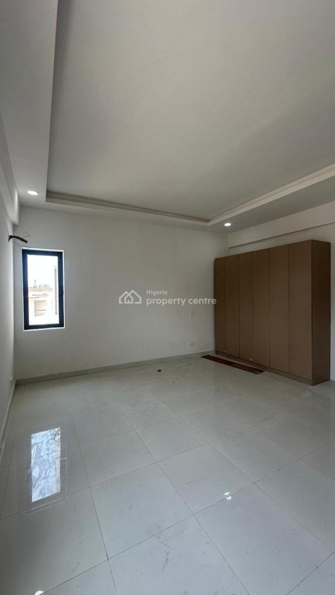 3 Bedroom Apartment, Lekki Phase 1, Lekki, Lagos, Flat / Apartment for Rent