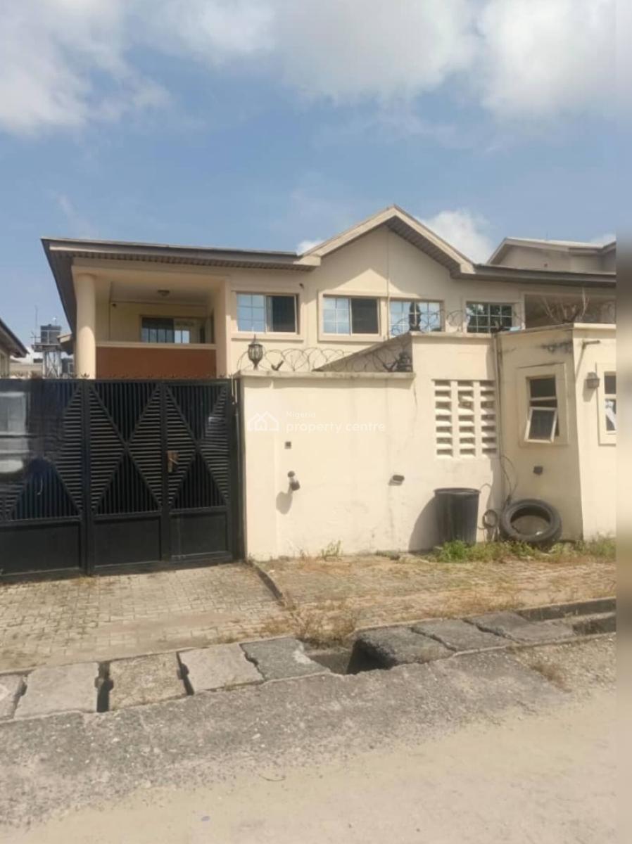 Elegant 5 Bedroom Semi Detached Duplex with 2 Bq in a Secure Estate, Lekki Phase 1, Lekki, Lagos, Semi-detached Duplex for Rent