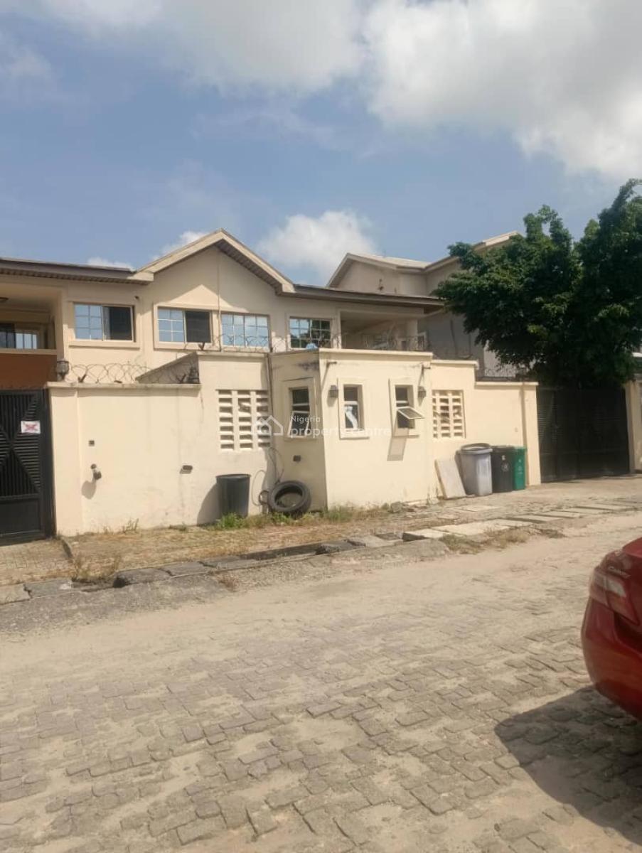 Elegant 5 Bedroom Semi Detached Duplex with 2 Bq in a Secure Estate, Lekki Phase 1, Lekki, Lagos, Semi-detached Duplex for Rent