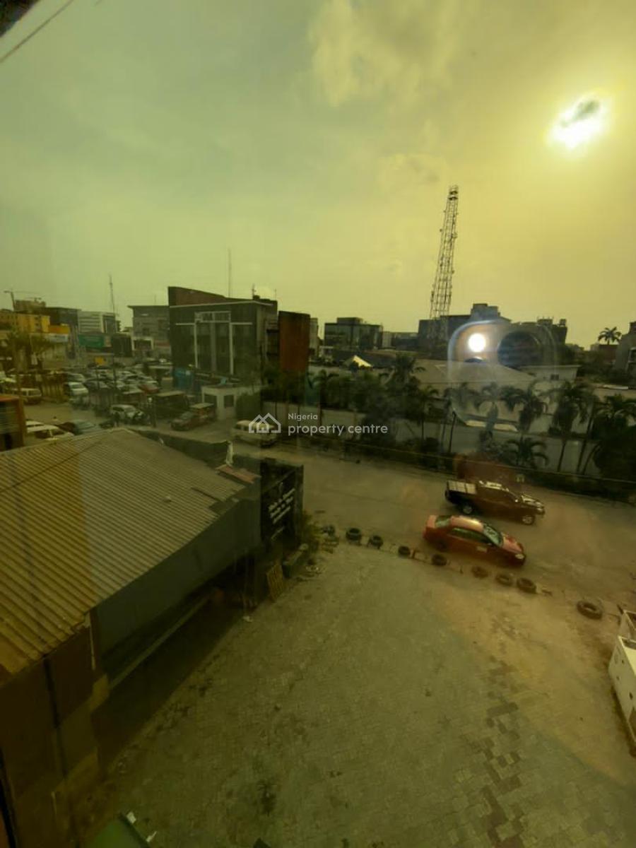 5  Floors of Open-plan Commercial Space Total 1890sqm, Victoria Island (vi), Lagos, Plaza / Complex / Mall for Sale