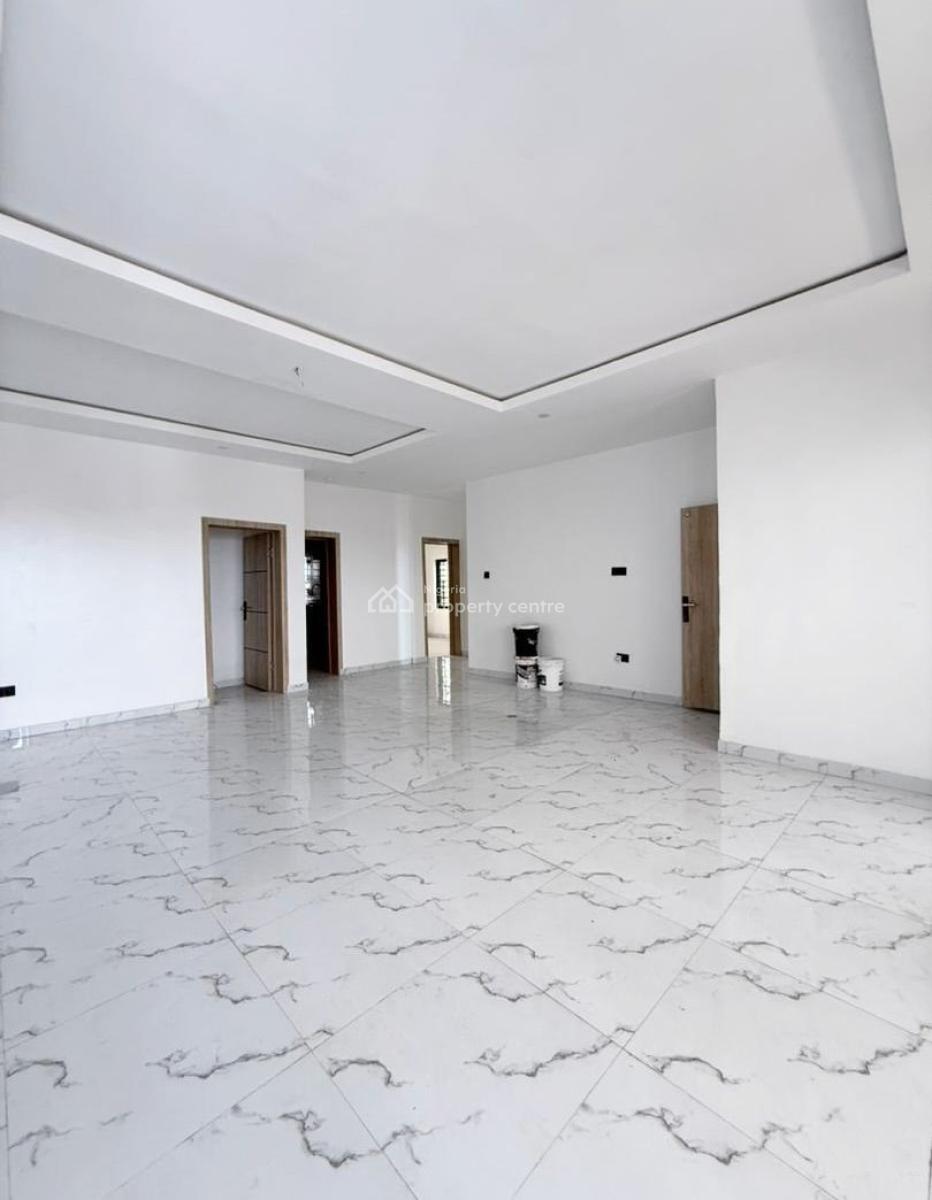 𝐁𝐑𝐀𝐍𝐃 𝐍𝐄𝐖 3 𝐁𝐄𝐃𝐑𝐎𝐎𝐌 𝐏𝐄𝐍𝐓𝐇𝐎𝐔𝐒𝐄, Ologolo, Lekki, Lagos, Flat / Apartment for Rent