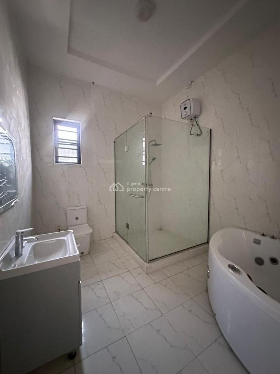 4 Bedroom Terrace Duplex, New Road, Lekki, Lagos, Terraced Duplex for Sale