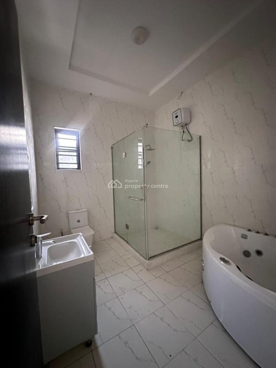 4 Bedroom Terrace Duplex, New Road, Lekki, Lagos, Terraced Duplex for Sale