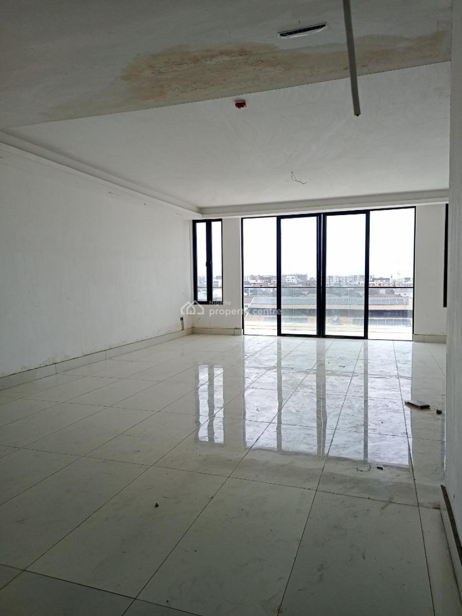 Newly Built and Exquisitely Finished 3 Bedroom Penthouse, Ikate, Lekki Phase 2, Lekki, Lagos, Flat / Apartment for Sale