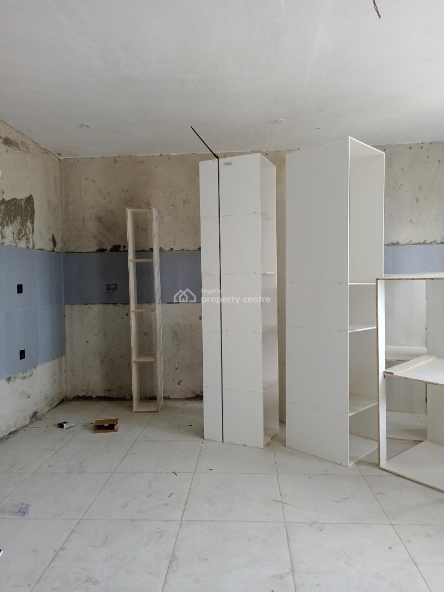 Newly Built and Exquisitely Finished 3 Bedroom Penthouse, Ikate, Lekki Phase 2, Lekki, Lagos, Flat / Apartment for Sale