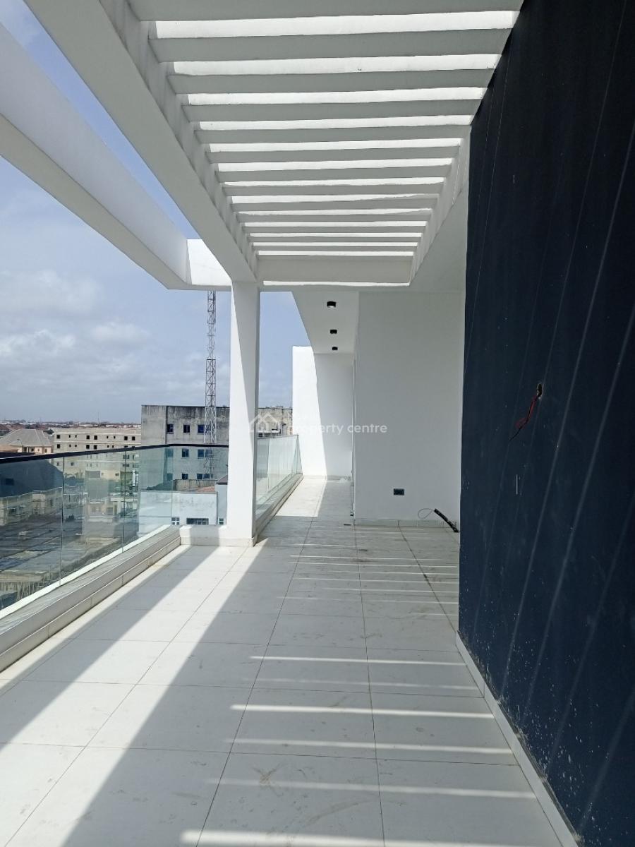 Newly Built and Exquisitely Finished 3 Bedroom Penthouse, Ikate, Lekki Phase 2, Lekki, Lagos, Flat / Apartment for Sale