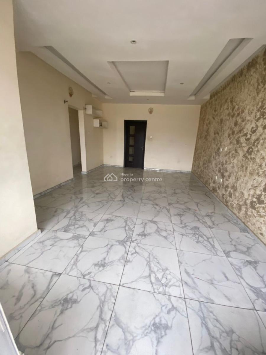 Spacious 2 Bedroom Flat, Sangotedo, Ajah, Lagos, Flat / Apartment for Rent
