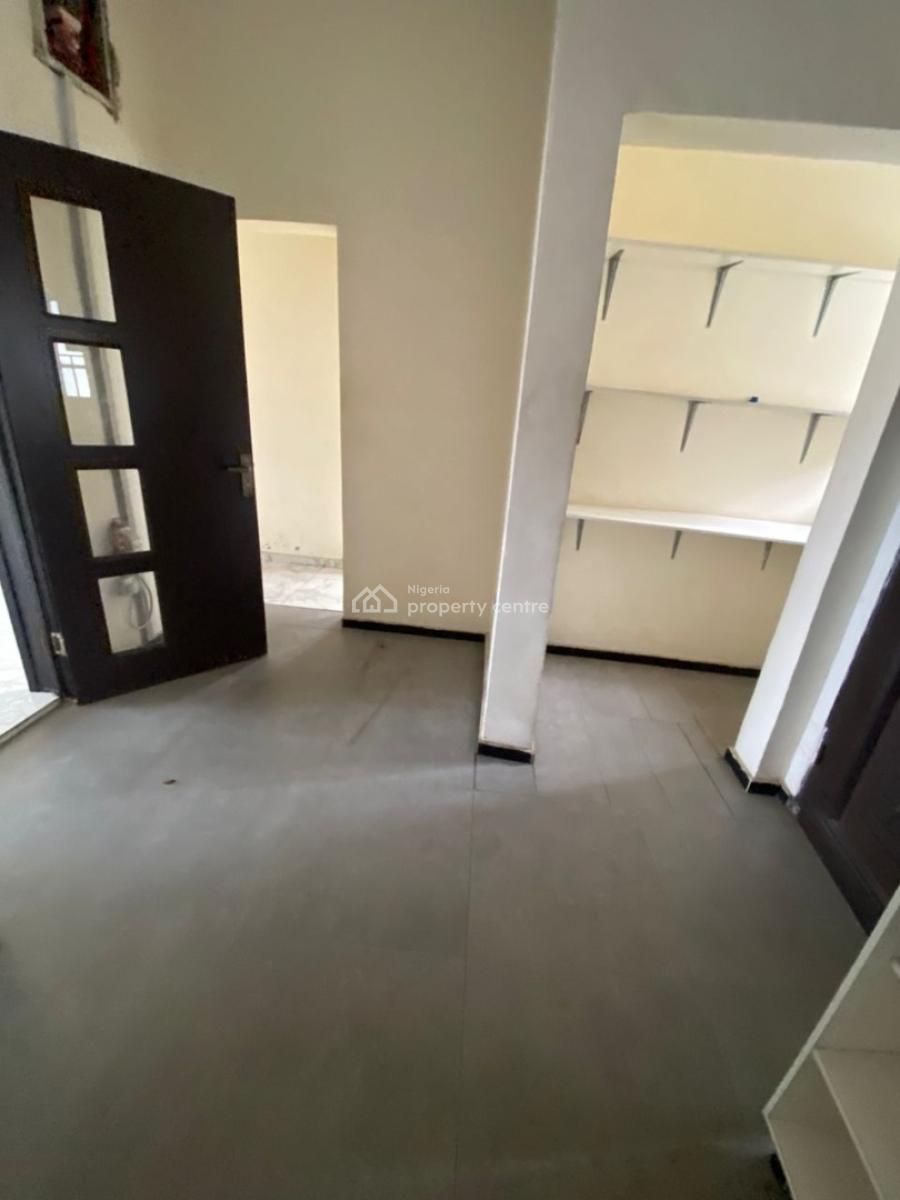 Spacious 2 Bedroom Flat, Sangotedo, Ajah, Lagos, Flat / Apartment for Rent