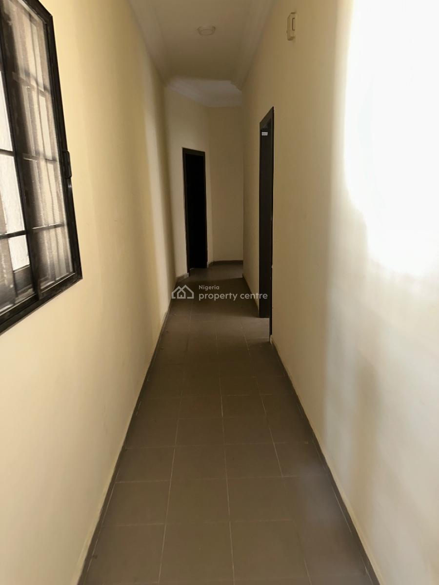 Massive 3 Bedroom Apartment, Off Esther Adeleke Or Studio 24, Lekki Phase 1, Lekki, Lagos, House for Rent