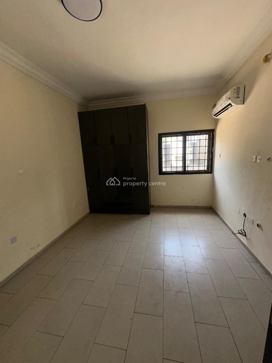 Massive 3 Bedroom Apartment, Off Esther Adeleke Or Studio 24, Lekki Phase 1, Lekki, Lagos, House for Rent