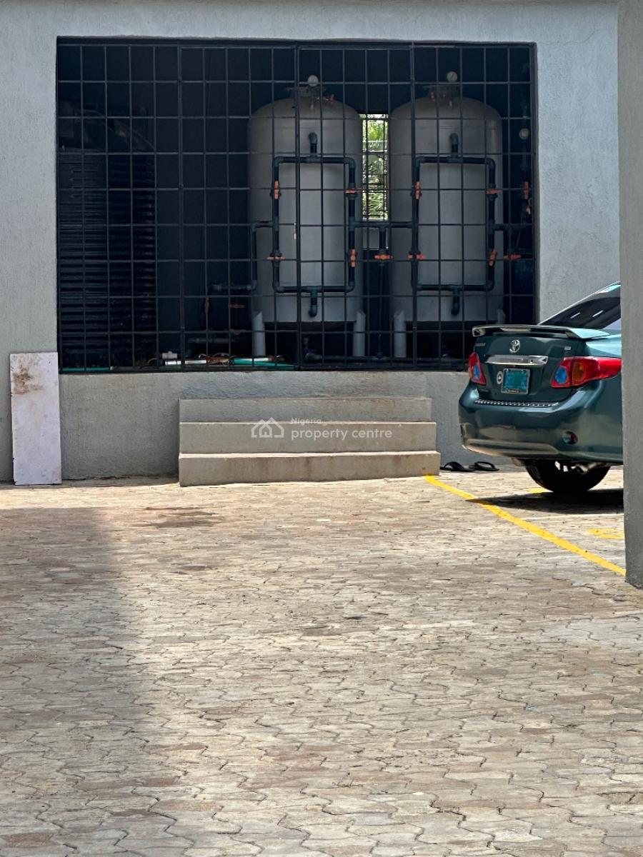 Massive 3 Bedroom Apartment, Off Esther Adeleke Or Studio 24, Lekki Phase 1, Lekki, Lagos, House for Rent