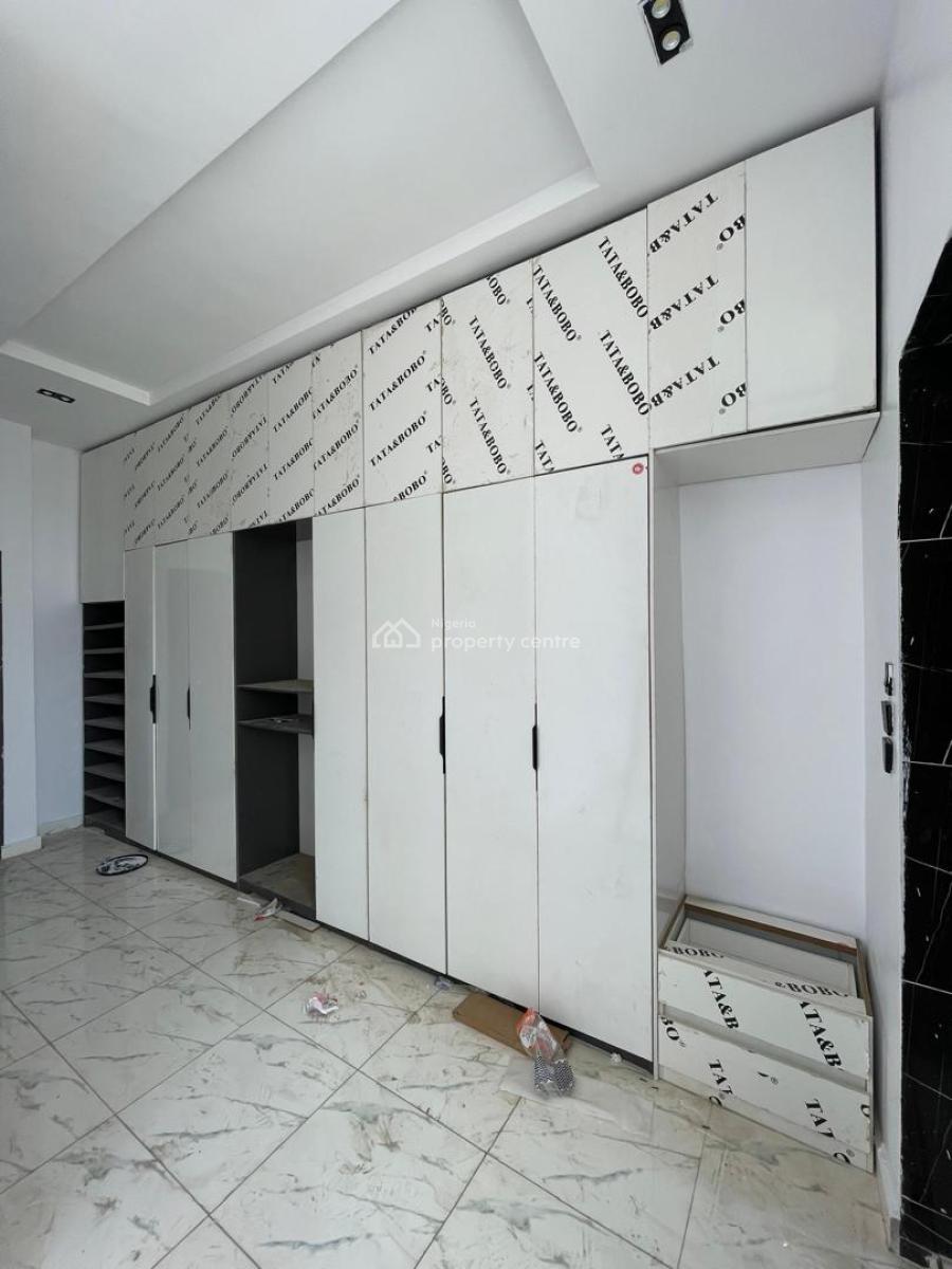 Hot Deal, Ikota, Lekki, Lagos, Detached Duplex for Sale