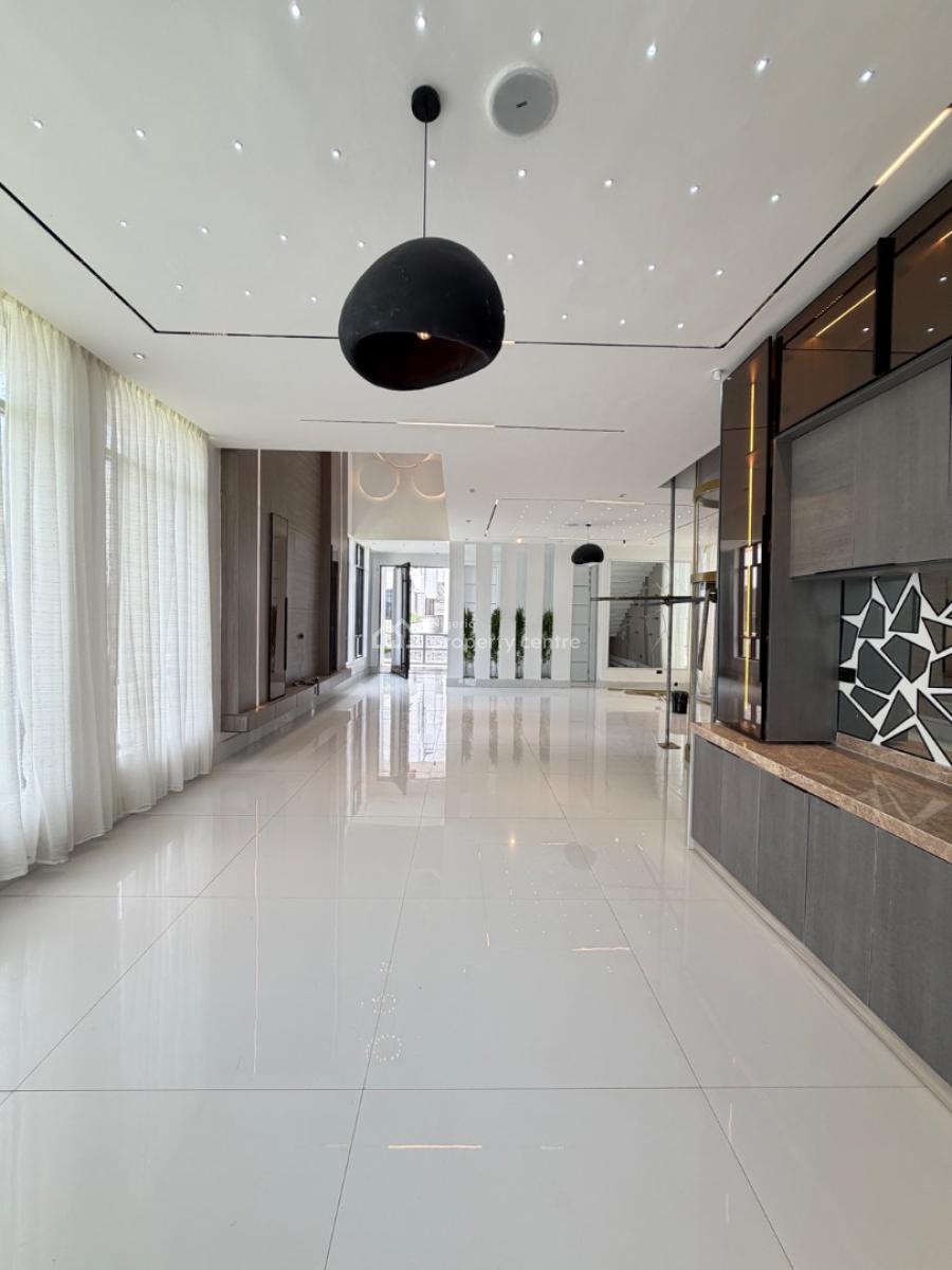 Spacious 6 Bedroom Fully Detached House with Elevator, Chevron, Lekki, Lagos, Detached Duplex for Sale