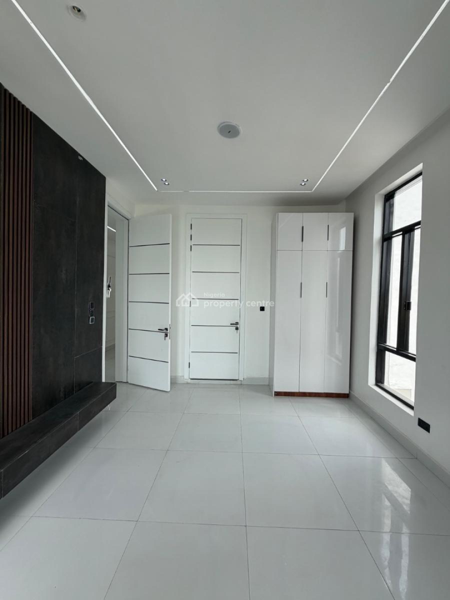 Spacious 6 Bedroom Fully Detached House with Elevator, Chevron, Lekki, Lagos, Detached Duplex for Sale