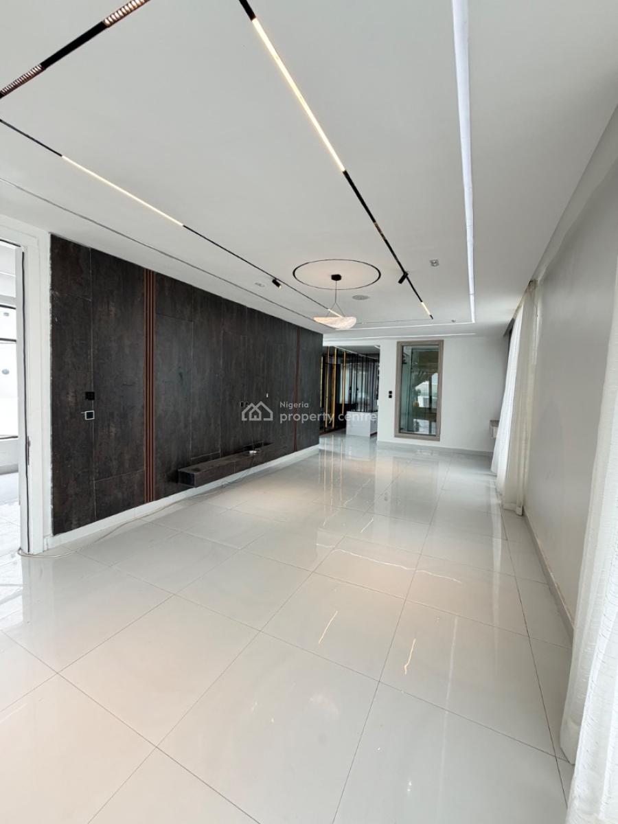 Spacious 6 Bedroom Fully Detached House with Elevator, Chevron, Lekki, Lagos, Detached Duplex for Sale