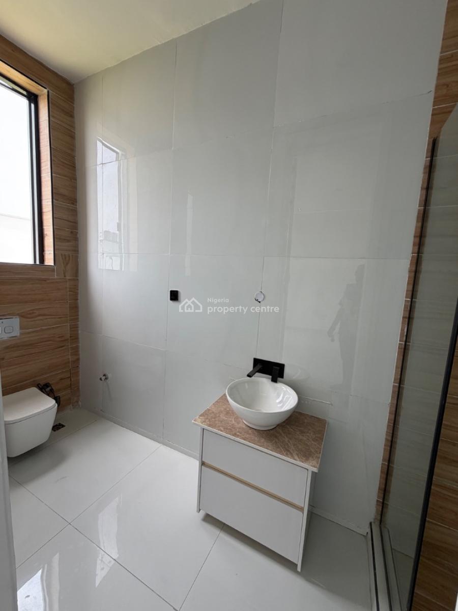 Spacious 6 Bedroom Fully Detached House with Elevator, Chevron, Lekki, Lagos, Detached Duplex for Sale