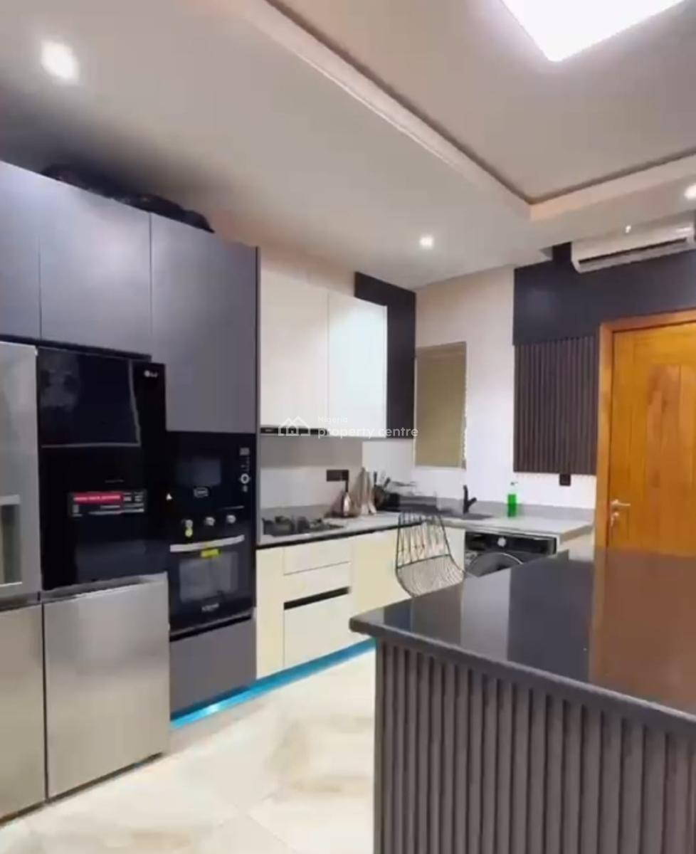 Luxury and Tastefully Furnished 2 Bedroom Maisonnette, Freedom Way, Lekki, Lagos, Flat / Apartment for Sale