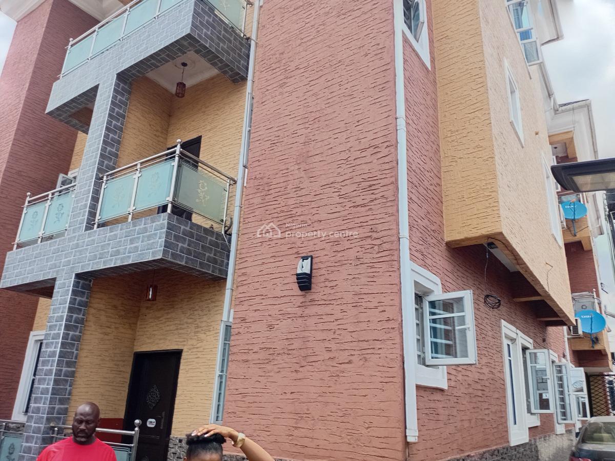 Luxury 2 Bedroom Apartment, Fadare Street, Alapere, Ketu, Lagos, Flat / Apartment for Rent