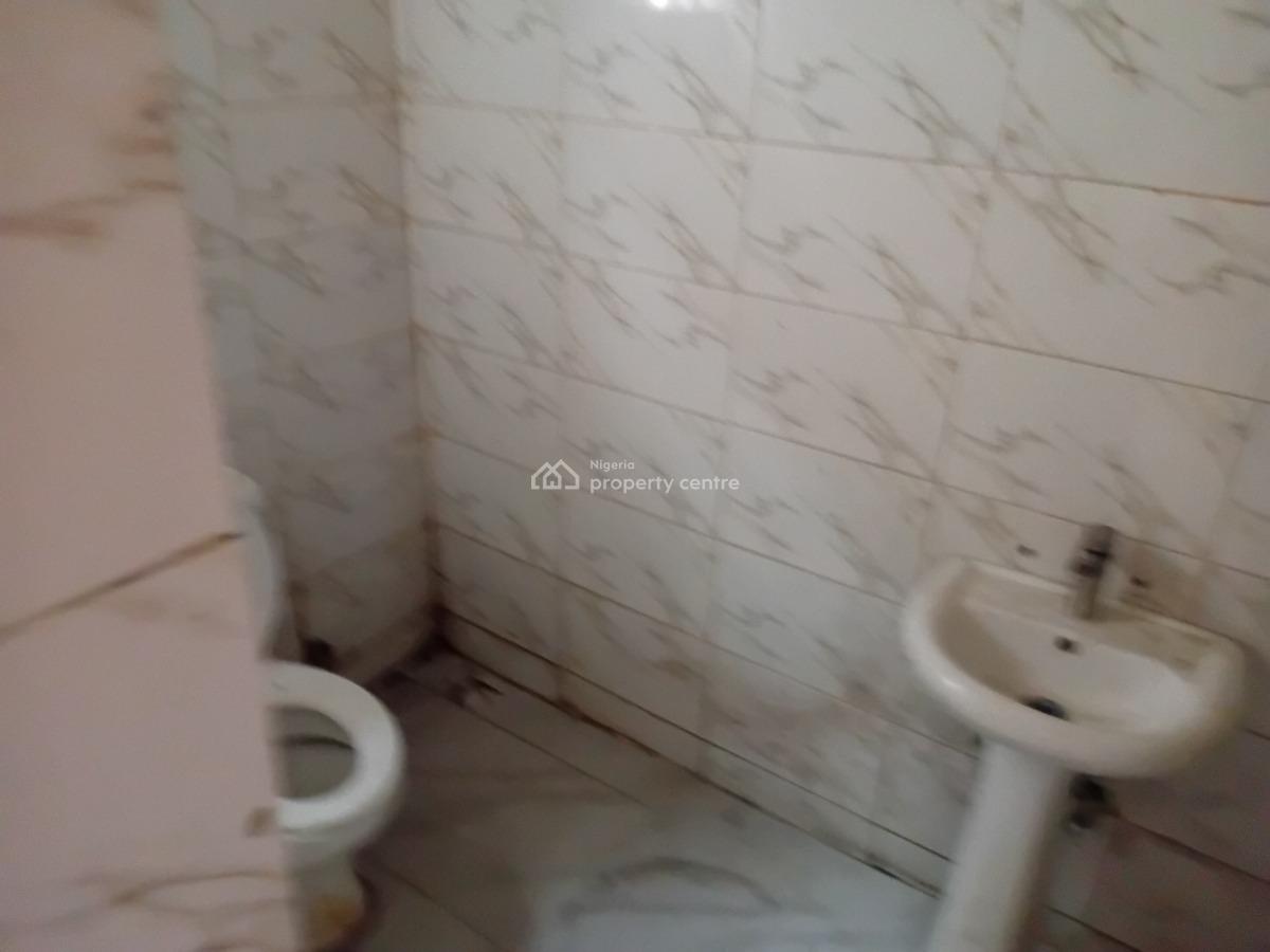 Luxury 2 Bedroom Apartment, Fadare Street, Alapere, Ketu, Lagos, Flat / Apartment for Rent