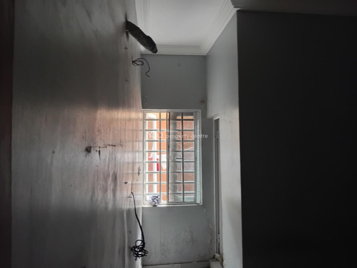 Luxury 2 Bedroom Apartment, Fadare Street, Alapere, Ketu, Lagos, Flat / Apartment for Rent