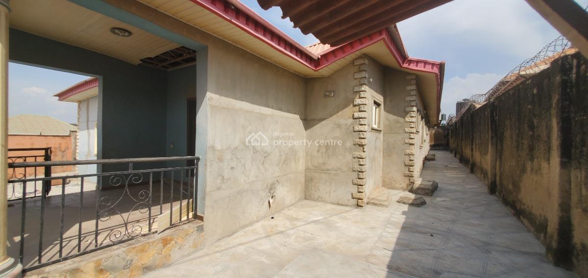 4 Bedroom Flat on a Plot of Land, Federal Housing Estate,, Abeokuta South, Ogun, Detached Bungalow for Sale