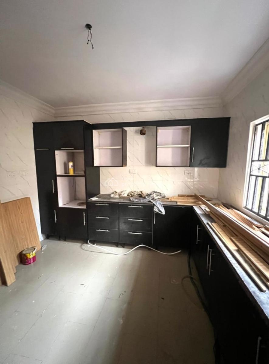 4 Bedroom Terrace Duplex with Bq and Swimming Pool in a Secured Estate, Lekki Phase 1, Lekki, Lagos, Terraced Duplex for Rent