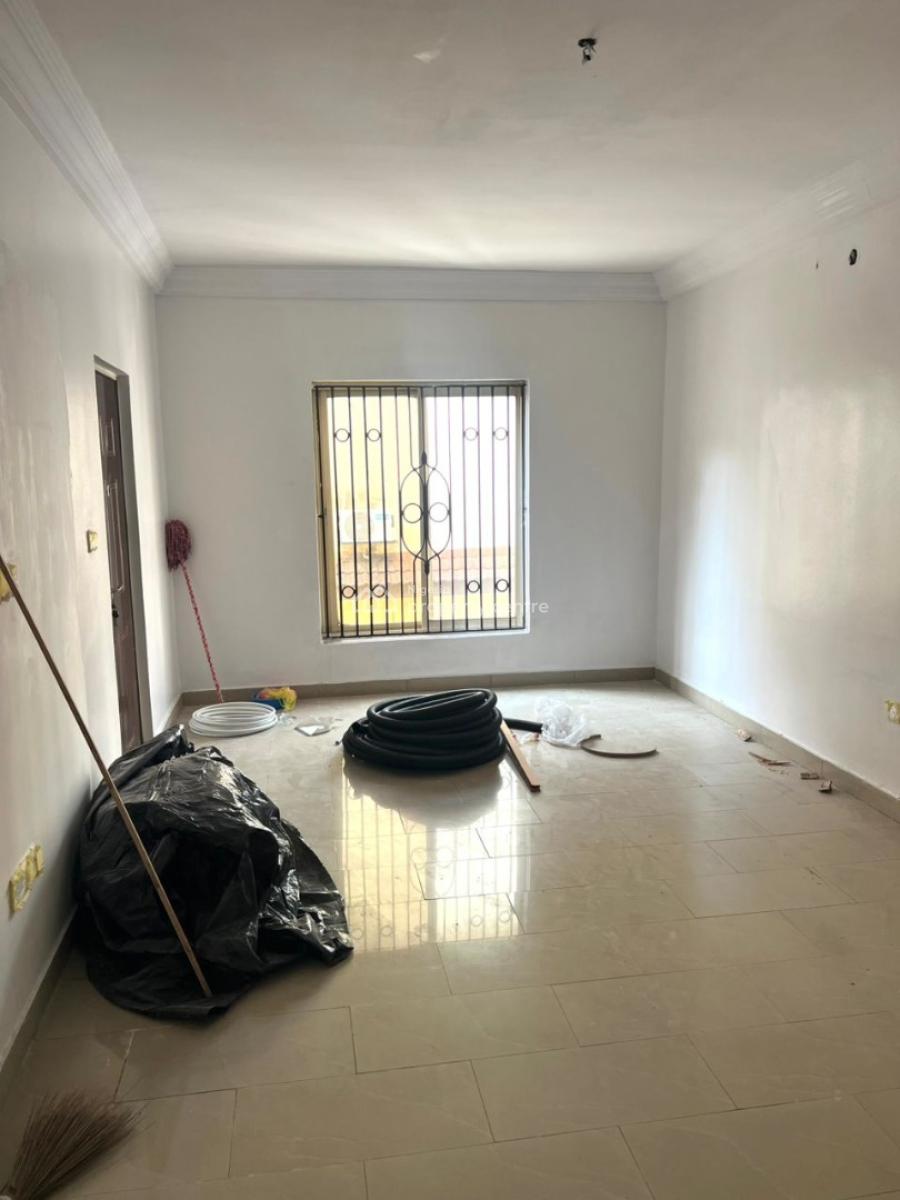 4 Bedroom Terrace Duplex with Bq and Swimming Pool in a Secured Estate, Lekki Phase 1, Lekki, Lagos, Terraced Duplex for Rent