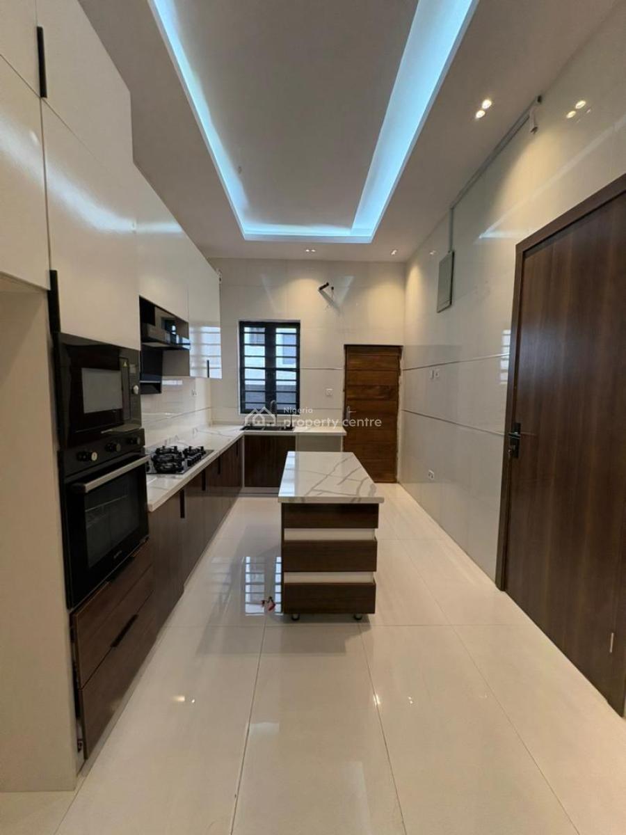 4 Bedroom Semi-detached Duplex with Bq, Lekki, Lagos, Semi-detached Duplex for Sale