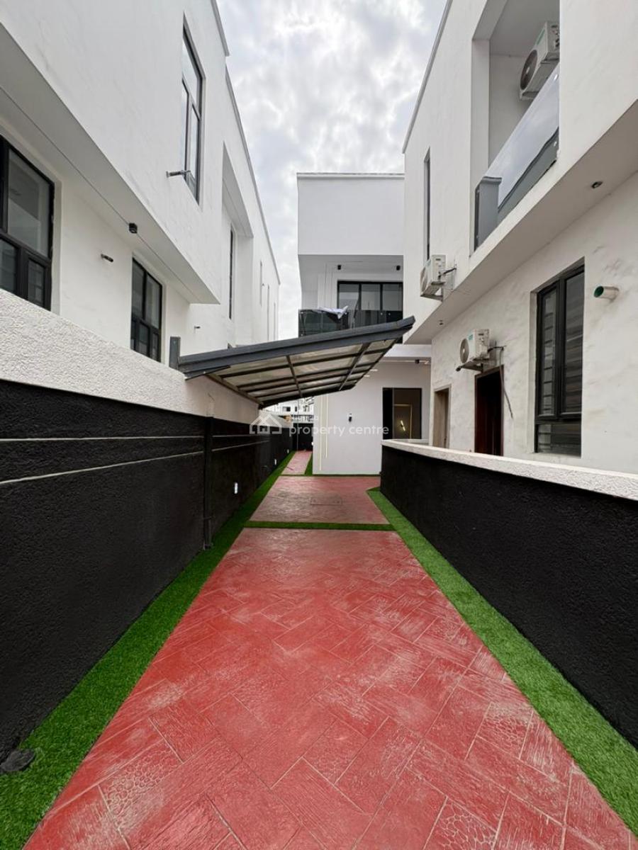 4 Bedroom Semi-detached Duplex with Bq, Lekki, Lagos, Semi-detached Duplex for Sale