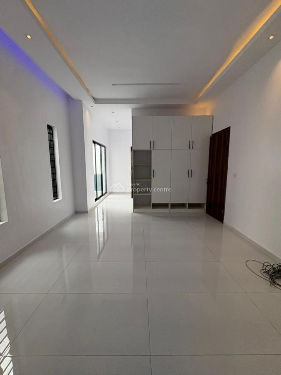 4 Bedroom Semi-detached Duplex with Bq, Lekki, Lagos, Semi-detached Duplex for Sale