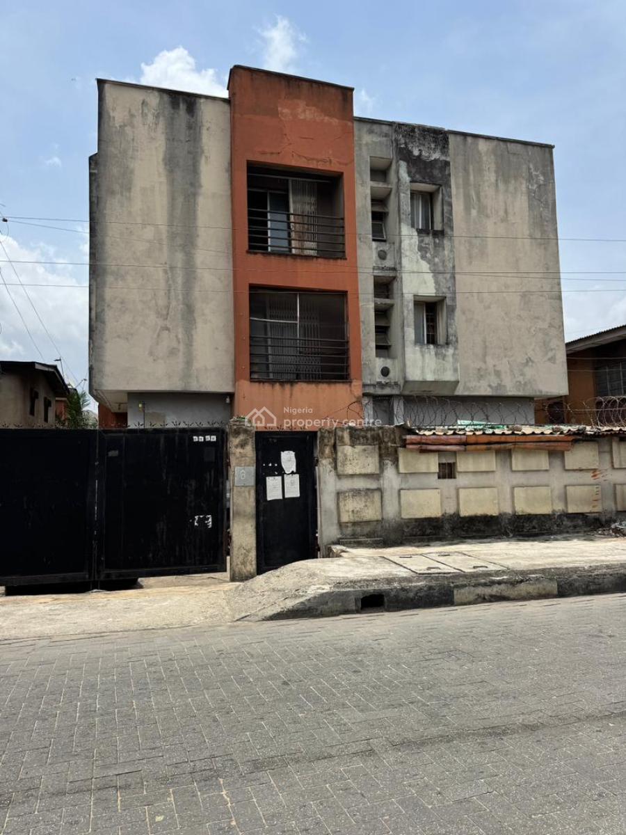 a Renovatable Storey Building Containing 6 Units of 2 Bedroom Apartments, Off Adekunle Kuye, Surulere, Lagos, Block of Flats for Sale