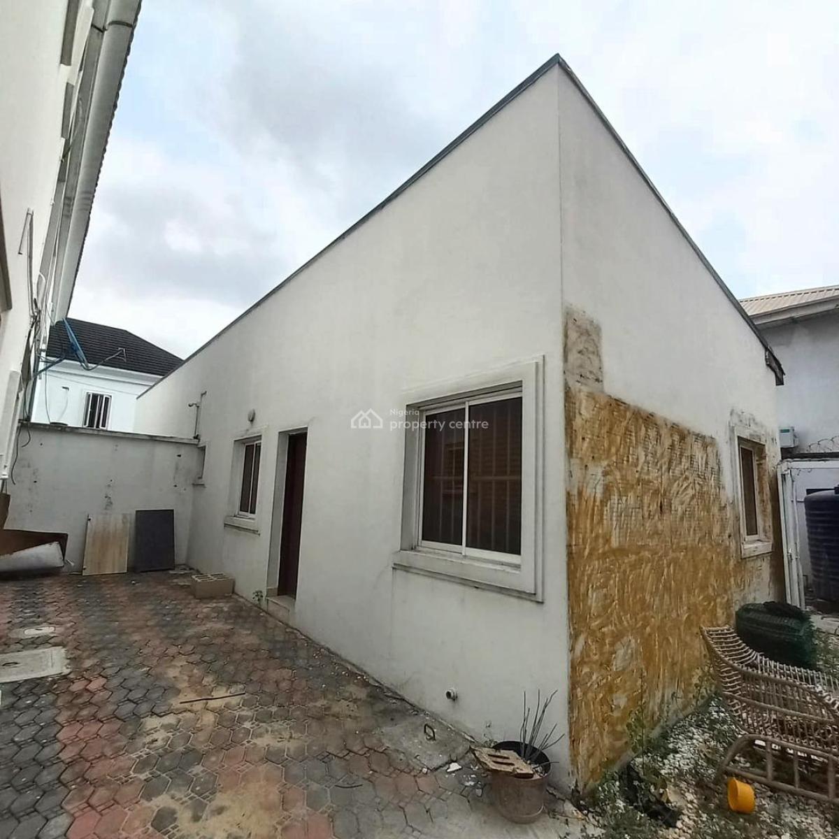 5 Bedroom Semi-detached House + 2 Bq, Lekki Phase 1, Lekki, Lagos, House for Rent